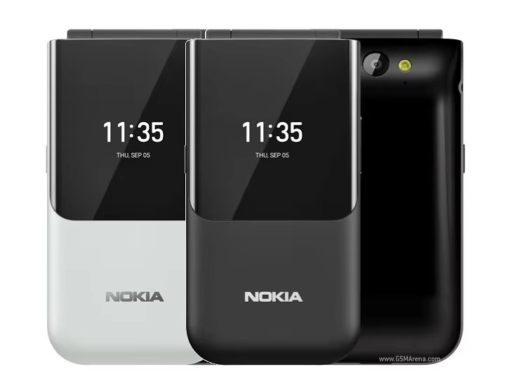 3 Nokia 2720 Flip Phones